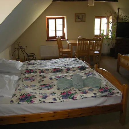 Dwa Deby 홈스테이 우바브카