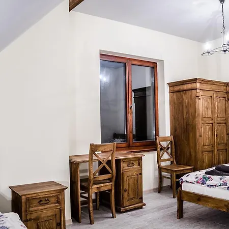 홈스테이 Dwa Deby *